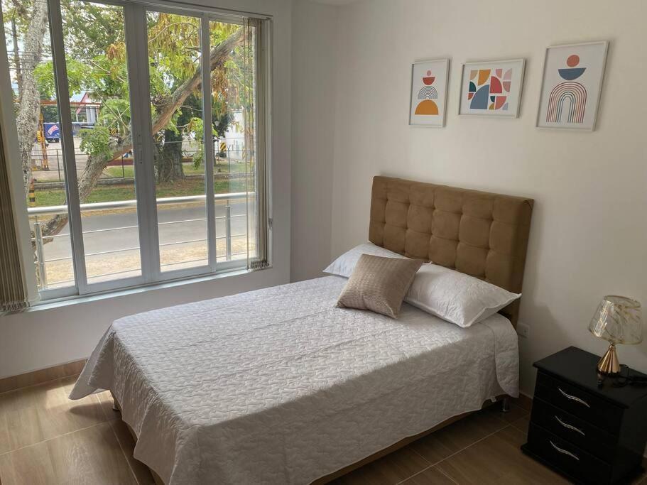 Lindo Apartamento Con Estacionamiento Buga Exteriör bild