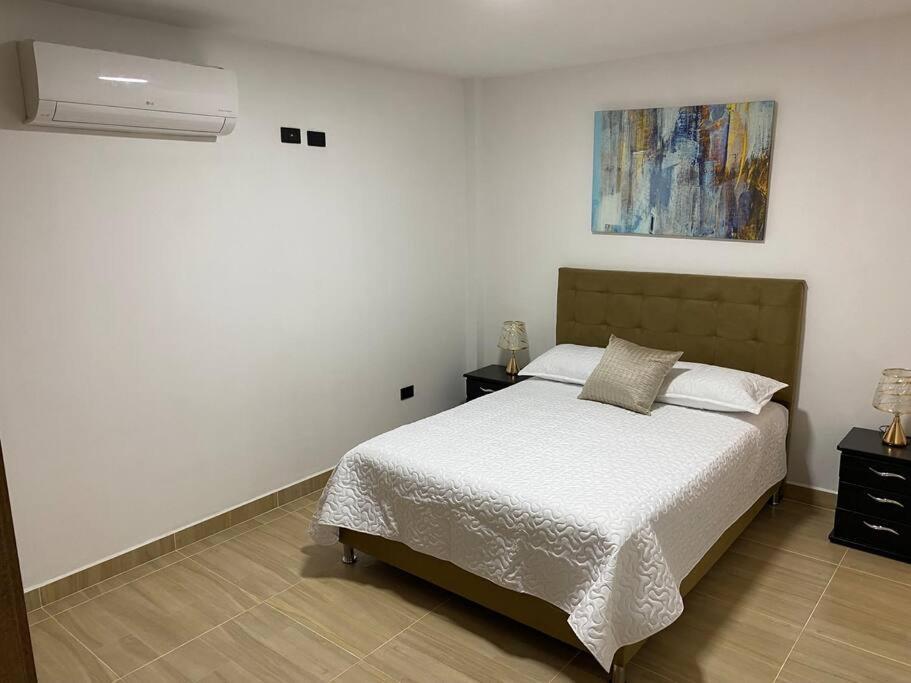 Lindo Apartamento Con Estacionamiento Buga Exteriör bild
